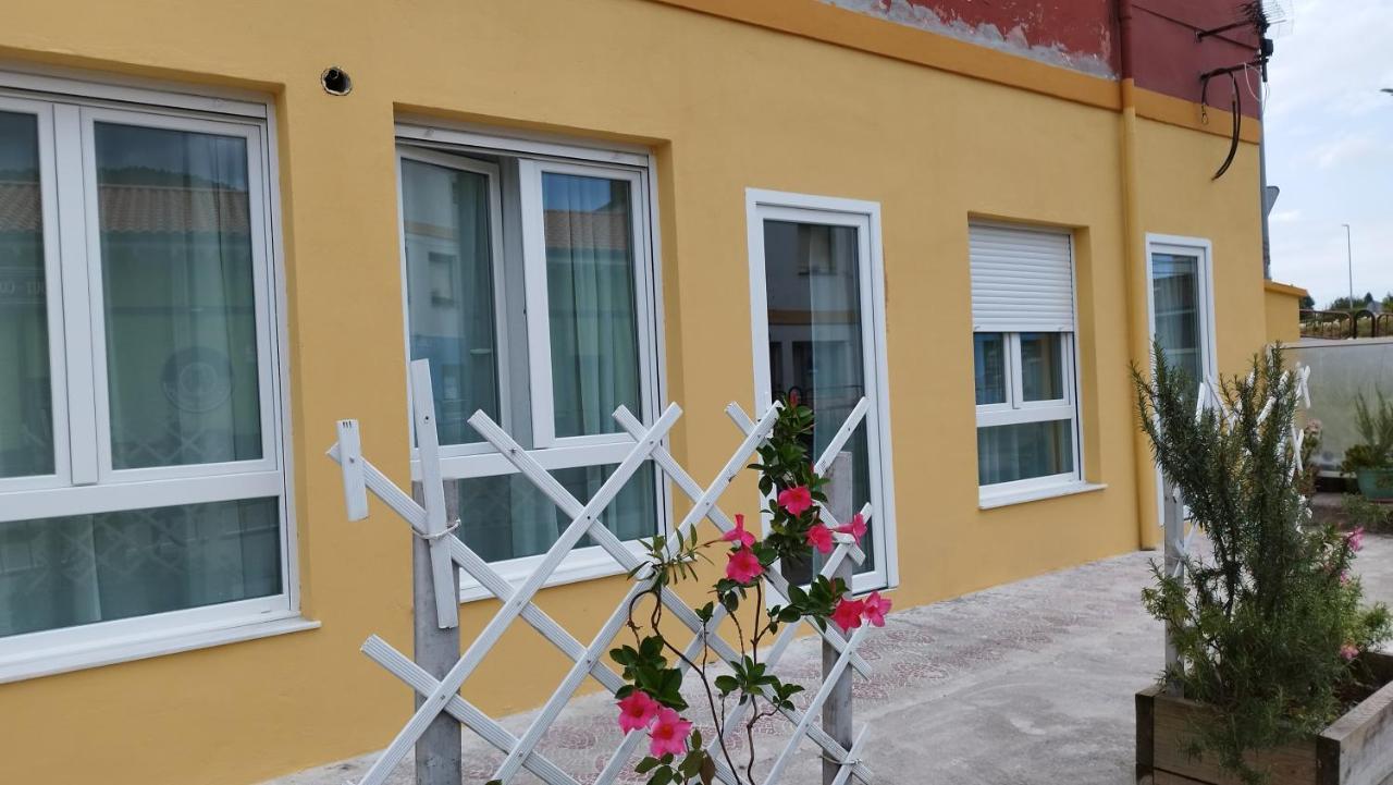 Apartamentos Y Estudios El Centro Vargas ภายนอก รูปภาพ